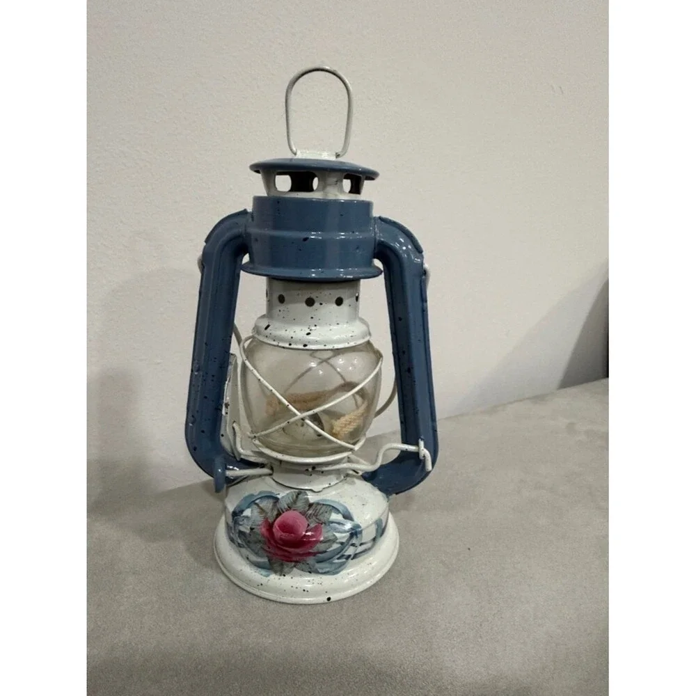 Antique Vintage Clear Glass Metal Kerosene Lamp Lantern Blue Indoor Outdoor Rare